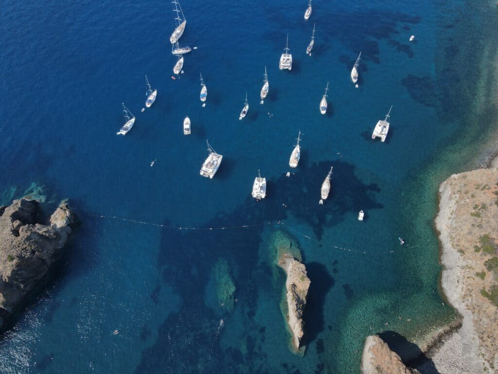 Isola d' Elba, meta di una vacanza yoga in barca a vela